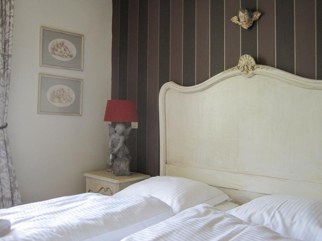 B&B La Bonne Auberge Hamoir Zimmer foto